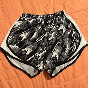 Nike drifit shorts